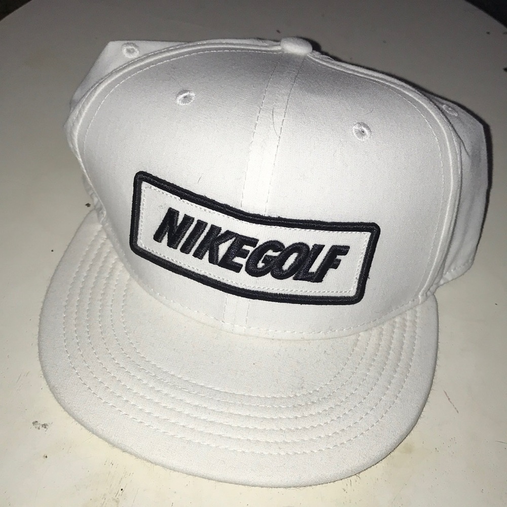 Nike White Snapback Hat